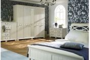 Antique Cream Bedroom Set