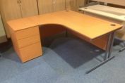 CORNER DESK AND PEDESTAL