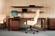 Verdi straight desk and pedestals