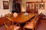 Yew Dining  set