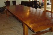 BESPOKE OAK TABLES