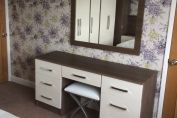 Dressing table