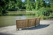 BROADWALK CURVING IN SEATS