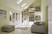 Bright & Spacious Lounge