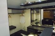 Walk in wardrobes system