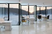 Workstations & Desks