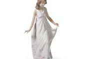 Wonderful Mother Lladro Figurines